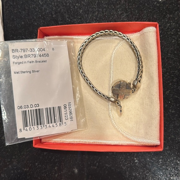 COPY - James Avery - Forged in Faith Bracelet - Picture 1 of 3